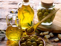 Ελαιόλαδο για τον καρκίνο του μαστού; Ελαιόλαδο για τον καρκίνο του μαστού;