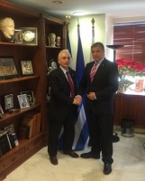 Ανθρωπιστική Συμμαχία και σύμπραξη μεταξύ Κεντρικής Ένωσης Δήμων Ελλάδος και Ελληνικού Ερυθρού Σταυρού Ανθρωπιστική Συμμαχία και σύμπραξη μεταξύ Κεντρικής Ένωσης Δήμων Ελλάδος και Ελληνικού Ερυθρού Σταυρού