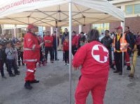 Αποστολή Κινητής Υγειονομικής Μονάδας στον Πειραιά από τον Ελληνικό Ερυθρό Σταυρό