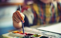 Ζωγραφίστε για να χαλαρώσει το μυαλό Ζωγραφίστε για να χαλαρώσει το μυαλό