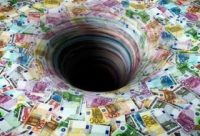 Μαύρη Τρύπα στα Ταμεία φέρνει νέα μέτρα "Μαύρη Τρύπα" στα Ταμεία φέρνει νέα μέτρα