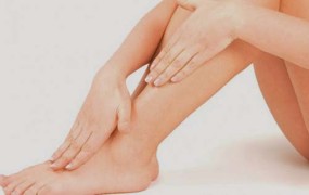 Ποιος ο λόγος που μπορεί να πονάνε τα πόδια σας; Όλες οι αιτίες από τις πιο απλές μέχρι τις πιο σοβαρές.