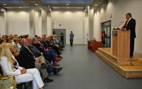 Τον μεγάλο Έλληνα Ιεραπόστολο της Ιατρικής, παιδοκαρδιοχειρουργό, Αυξέντιο Καλαγκό τίμησε η ΑΣΠΑΙΤΕ με τη συμμετοχή του Προέδρου του ΙΣΑ, Δημάρχου Αμαρουσίου Γ. Πατούλη