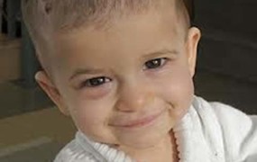 Οζώδης σκλήρυνση, μια σπάνια πάθηση που προκαλεί μεταξύ άλλων, σπασμούς, επιληπτικές κρίσεις, διαταραχές συμπεριφοράς, αυτισμό και νοητική καθυστέρηση.