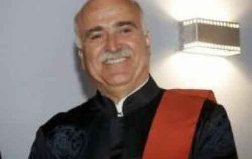 Έλληνας γιατρός βάζει «γυαλιά» στους Τούρκους – Ποια θέση πήρε στην Τουρκία