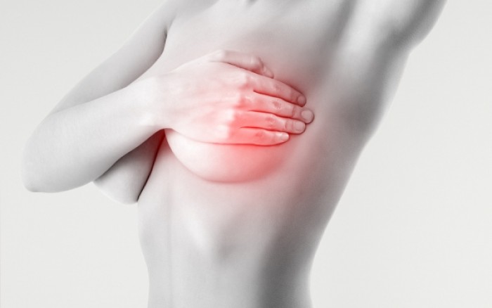 Οι 6 λόγοι που πονά το γυναικείο στήθος