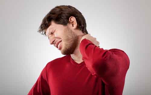 Σπιτικές λύσεις για τον πόνο στον αυχένα