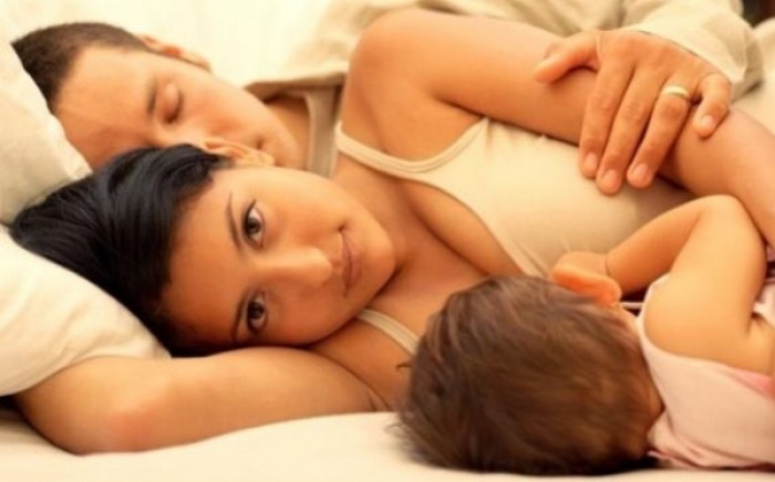 Σεξ μετά τη γέννα: «Πότε και πώς μπορώ να ξαναρχίσω να έχω ενεργή σεξουαλική ζωή;»