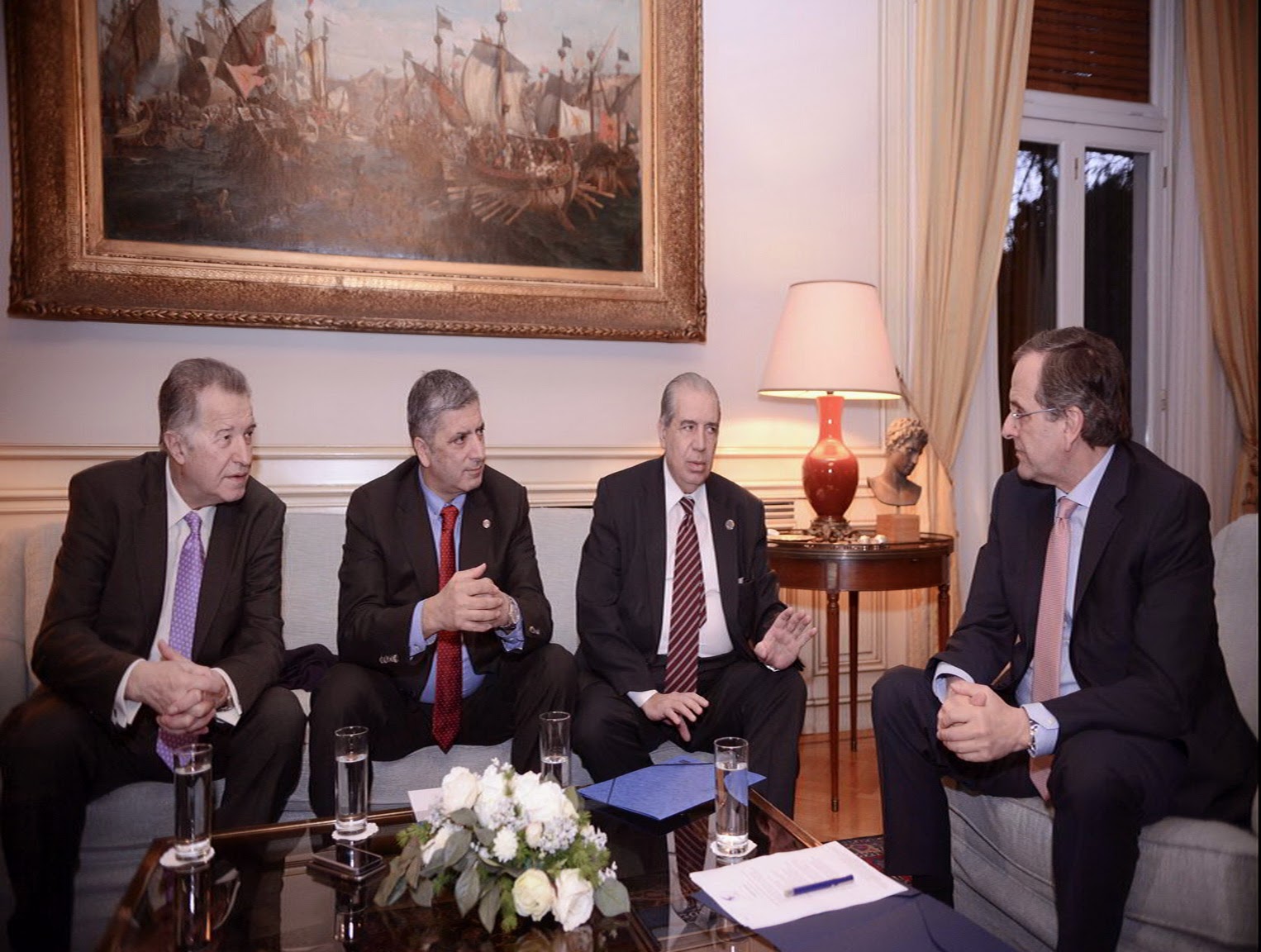 Συνάντηση του Προέδρου του Ιατρικού Συλλόγου Αθηνών Γ. Πατούλη με τον Πρωθυπουργό Α. Σαμαρά