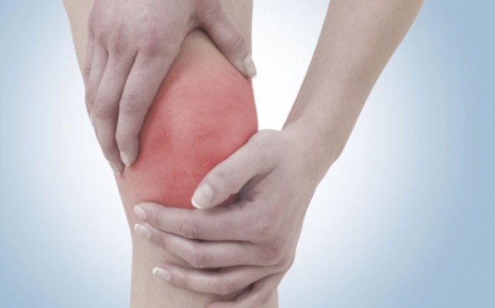 Ποιο είναι το πρώτο σημάδι της αρθρίτιδας στα γόνατα