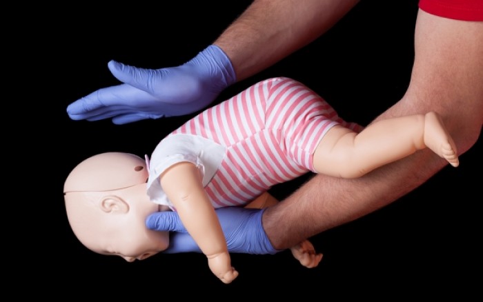 Πνιγμός από φαγητό – Πρώτες βοήθειες σε βρέφη