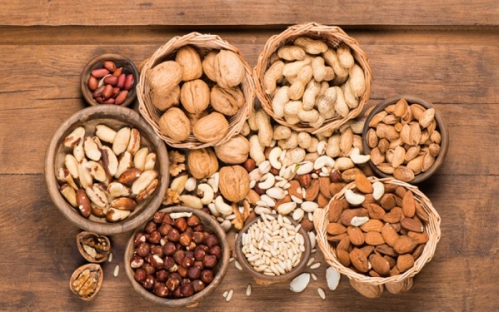 Ποιος ξηρός καρπός παρέχει τον περισσότερο σίδηρο