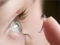 Γίνεται να χάσετε ένα φακό επαφής στο πίσω μέρος του κεφαλιού σας;