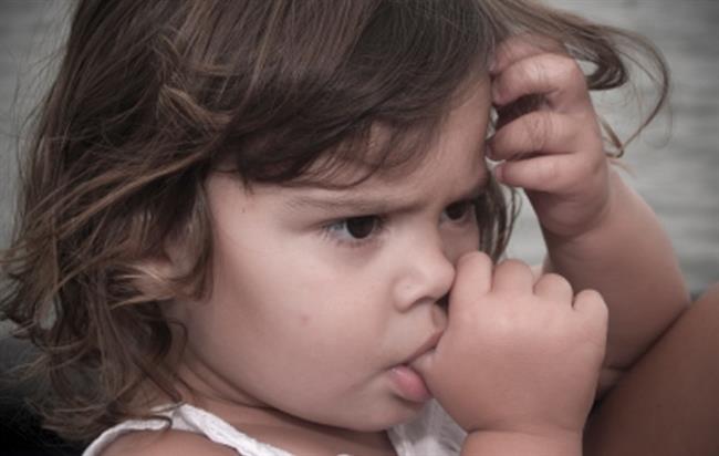 Πώς να κόψετε το πιπίλισμα του δαχτύλου