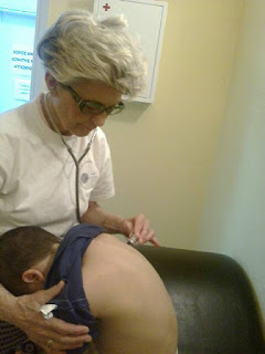 Το Ιατρείο Κοινωνικής Αποστολής συνεχίζει τα Οδοιπορικά Υγείας για να στηρίξει τους κατοίκους των νησιωτικών και ακριτικών περιοχών της Ελλάδας