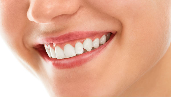 Φροντίστε τα ούλα και τα δόντια σας