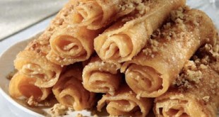 Ναι στους γλυκούς πειρασμούς των εορτών με μέτρο, όχι στις έξτρα θερμίδες