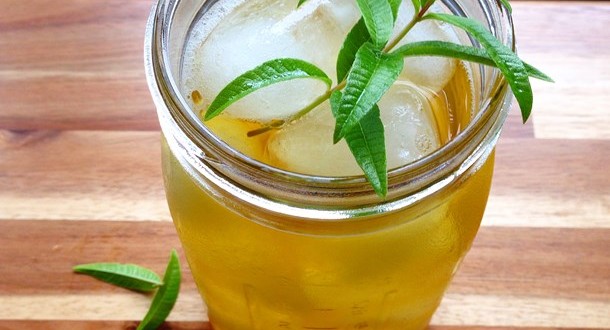 Έτσι θα ξεφουσκώσετε μετά τις γιορτές