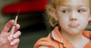 Πόσο ασφαλή είναι τελικά τα εμβόλια;