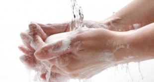 Σκοτώνει το ζεστό νερό περισσότερα μικρόβια;