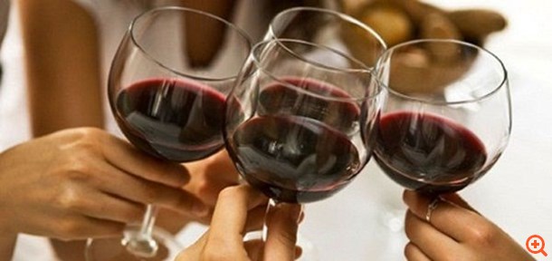 4 καλοί λόγοι για να MHN πίνετε ένα ποτήρι κρασί τη μέρα!