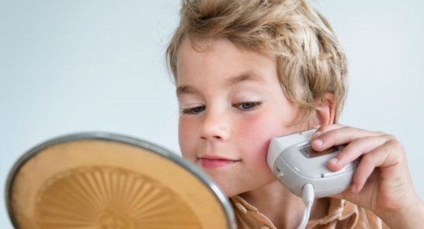 Γιατί τα παιδιά μπαίνουν νωρίτερα στην εφηβεία;