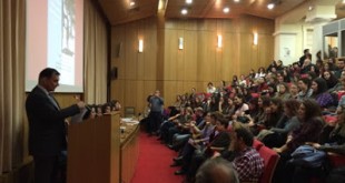 Εκπαιδευτικές δραστηριότητες από το ΕΚΠΑ για τα παιδιά των προσφύγων στον Ελαιώνα