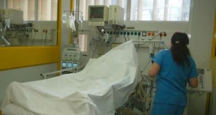 Καταρρέουν τα δημόσια νοσοκομεία. Ελλείψεις σε ιατρικό και λοιπό προσωπικό, σε φάρμακα και υλικά