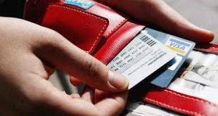 Με αποδείξεις μέσω καρτών το αφορολόγητο από την 1η Ιουλίου