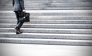 Οι δικηγόροι χτυπάνε το κράτος εκεί που πονάει: Στο Δημόσιο Ταμείο