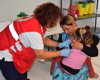 Ο Ελληνικός Ερυθρός Σταυρός συνεχίζει το πρόγραμμα εμβολιασμού παιδιών