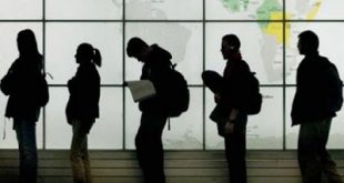 Πρώτο εξαγόμενο «προϊόν» της Ελλάδας οι εργαζόμενοι