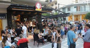 Καταργείται η άδεια για τα καταστήματα υγειονομικού ενδιαφέροντος