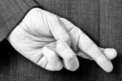 Ψέματα, μια τέχνη με θύτες και θύματα. Γιατί πιστεύουμε στα ψέματα και πώς αποκαλύπτεται η αλήθεια;