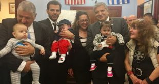 Η συγκινητική ιστορία μιας γυναίκας από την Αυστραλία που εμπιστεύτηκε Έλληνες γιατρούς έχει πάρει έκταση στα ξένα ΜΜΕ