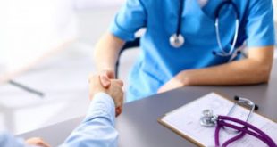 Τα τρία ανοιχτά μέτωπα μεταξύ Υπουργείου Υγείας και θεσμών