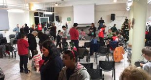 Οι Εθελοντές Κοινωνικής Πρόνοιας του Ελληνικού Ερυθρού Σταυρού στη Χριστουγεννιάτικη εκδήλωση του Κέντρου Αποθεραπείας και Αποκατάστασης Παιδιών με Αναπηρία Βούλας