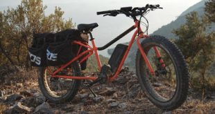 Ένας 35χρονος με ημίονο που φιλοδοξεί να ... «κατακτήσει» τον κόσμο