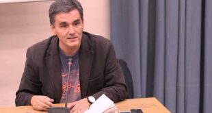 Το υπουργείο σχεδιάζει μέσα στο 2017 να καταστήσει υποχρεωτική την εγκατάσταση POS σε επαγγελματικές ομάδες