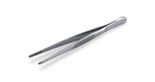 Χειρουργική λαβίδα αφαιρέθηκε από την κοιλιά ενός Βιετναμέζου έπειτα από 18 χρόνια