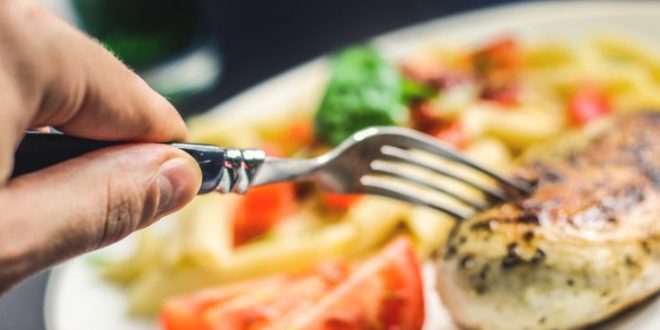 Από ποια χρόνια ασθένεια μας προστατεύει το σπιτικό φαγητό