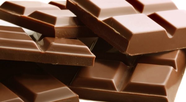 Πόση άσκηση χρειάζεται για να κάψουμε μια σοκολάτα;