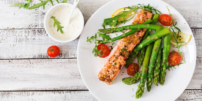 Τips για κάθε γεύμα που θα σε βοηθήσουν να κάνεις τη δίαιτα της νηστείας