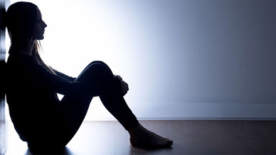 Μπορεί να έχετε κατάθλιψη; Τι θα μπορούσατε να κάνετε για την θεραπεία της κατάθλιψης;