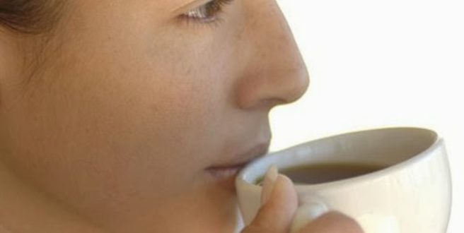 Τέσσερα σημάδια ότι ίσως πίνετε πολλούς καφέδες