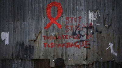 Απαράδεκτα» υψηλός ο αριθμός των θυμάτων του AIDS