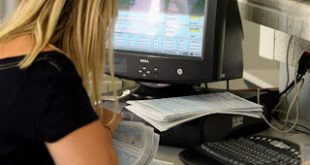 Επιδρομή της εφορίας σε τραπεζικούς λογαριασμούς για χρέη προς Δημόσιο