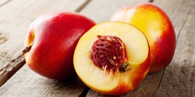 Οι ευεργετικές ιδιότητες που προσφέρει το νεκταρίνι
