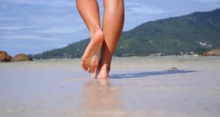 Τα οφέλη της άθλησης στην παραλία. Τι πρέπει να προσέξετε όταν γυμνάζεστε τρέχοντας στην άμμο