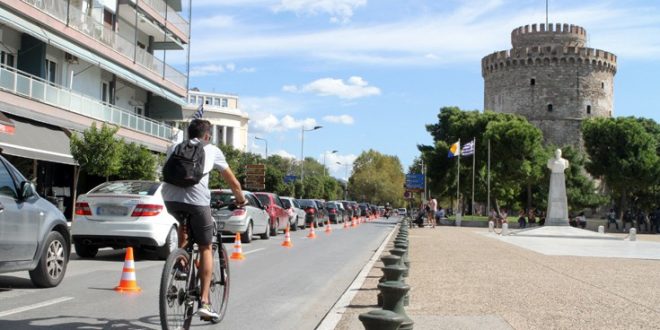 Πώς να κάψετε περισσότερες θερμίδες κάνοντας ποδήλατο